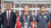 Perjuangan Segera Dimulai! 2 Asisten Patrick Kluivert di Timnas Indonesia Menuju Arab Saudi untuk R4 Kualifikasi Piala Dunia 2026